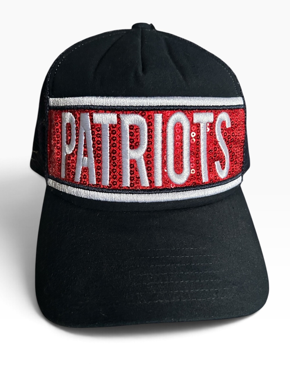 New England Patriots ‘47 Bling Mesh Trucker Hat in Navy Blue with Red Sequins